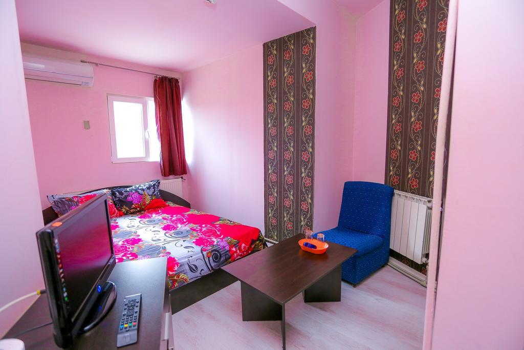 Hostel Shatrata Bogomilovo 외부 사진